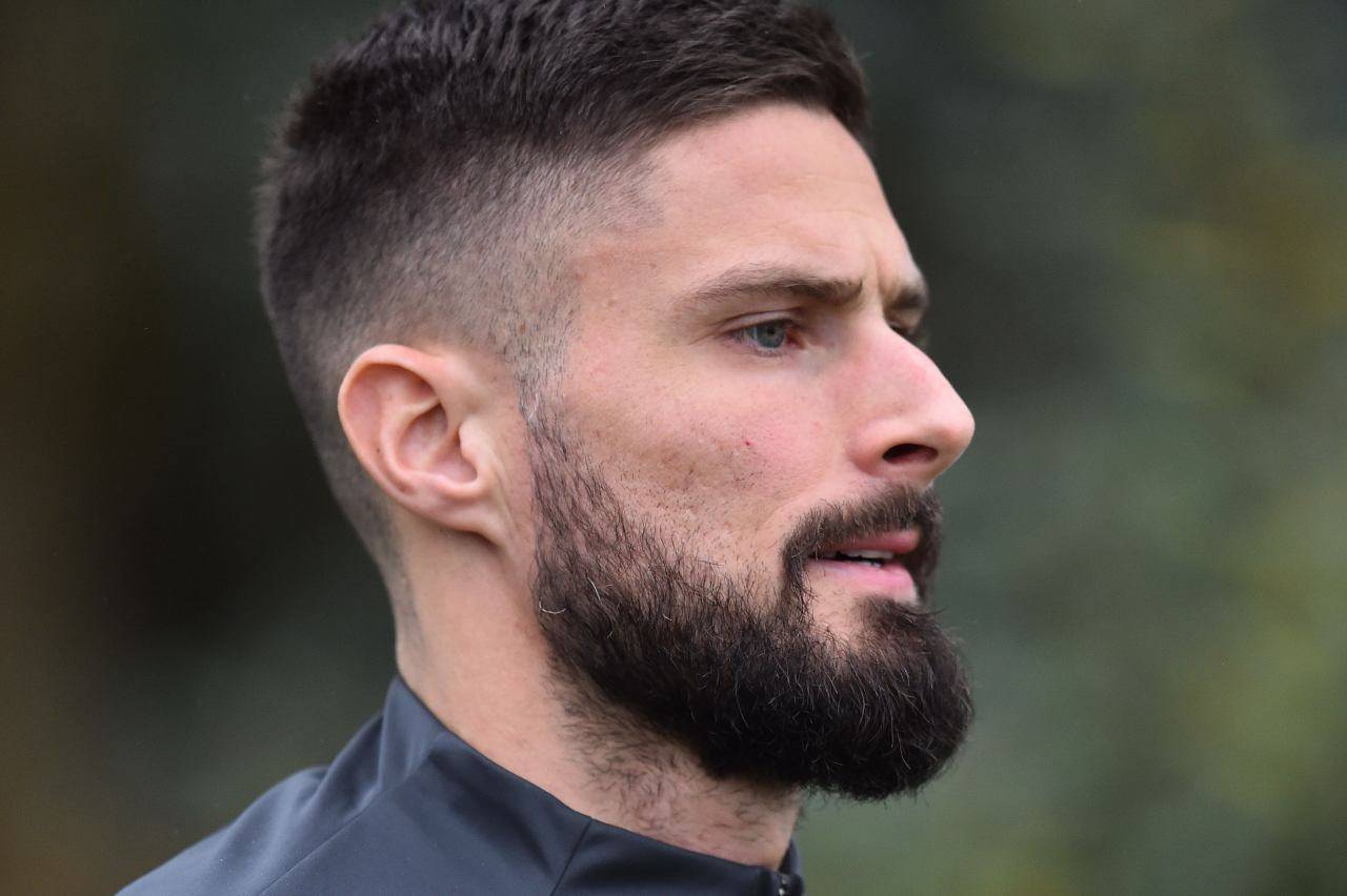 Milan Giroud conferenza