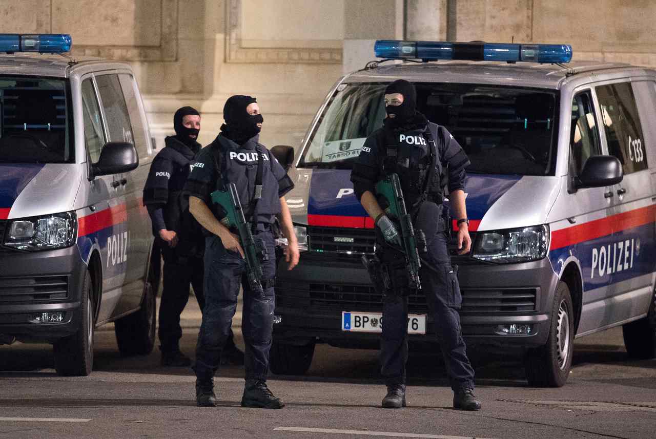 polizia vienna attentato