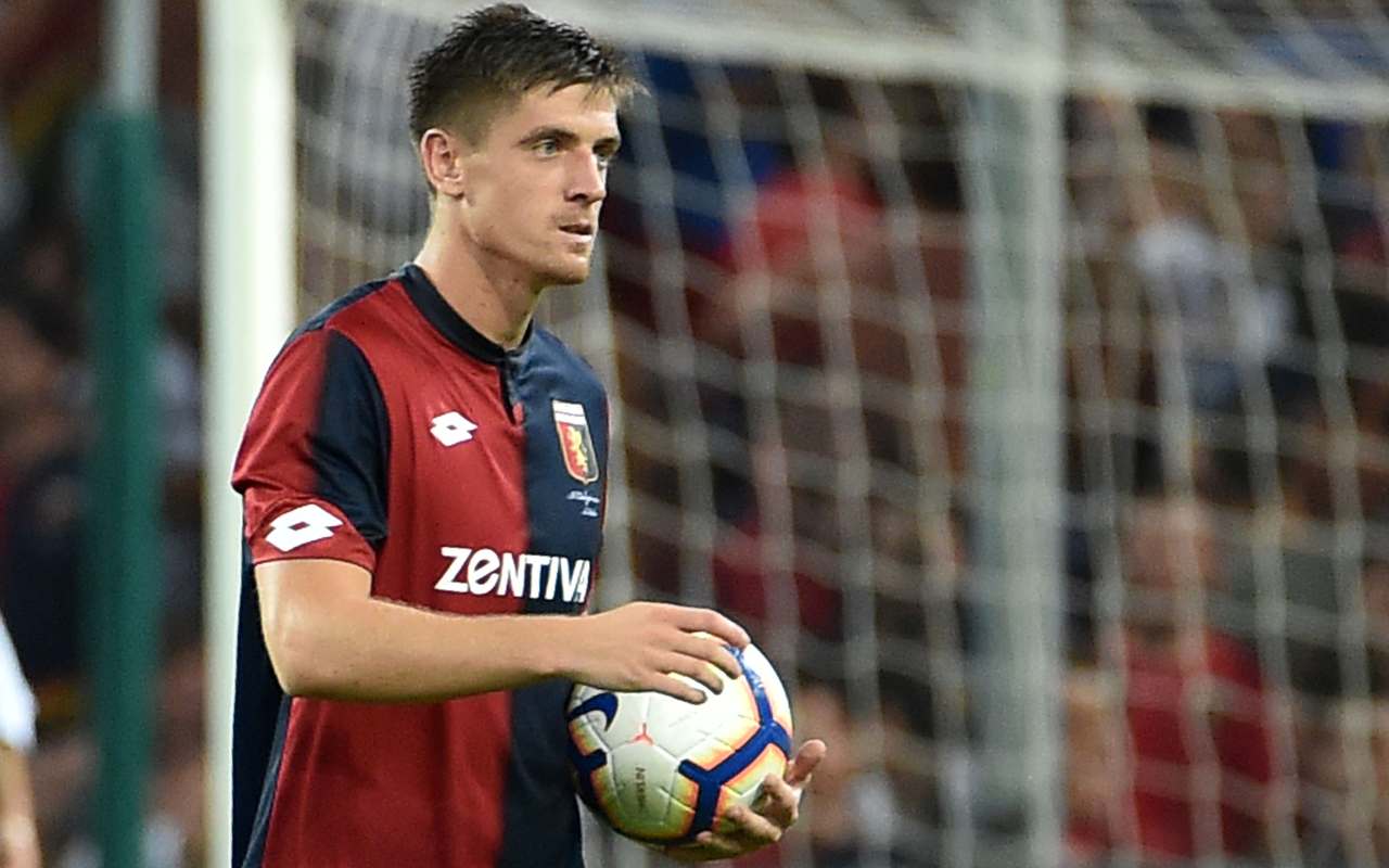 Krzysztof Piatek Genoa