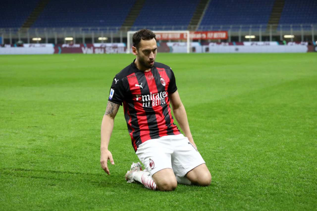 Calhanoglu Juventus