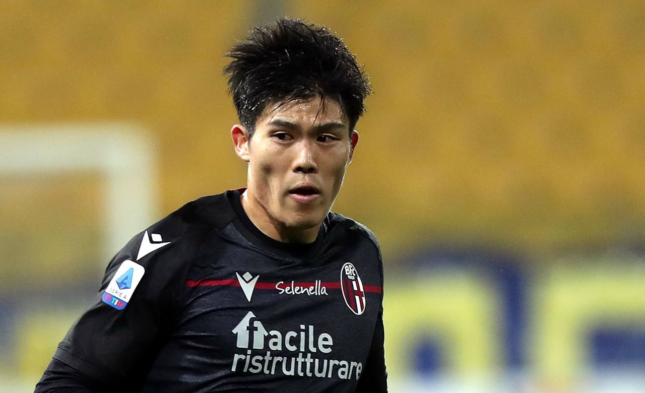 Calciomercato Bologna Tomiyasu