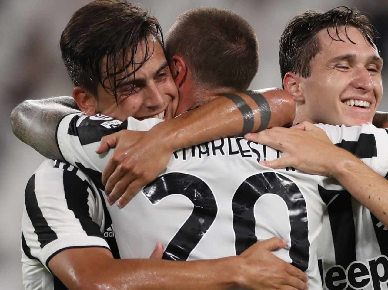 Juventus rinnovo Bernardeschi