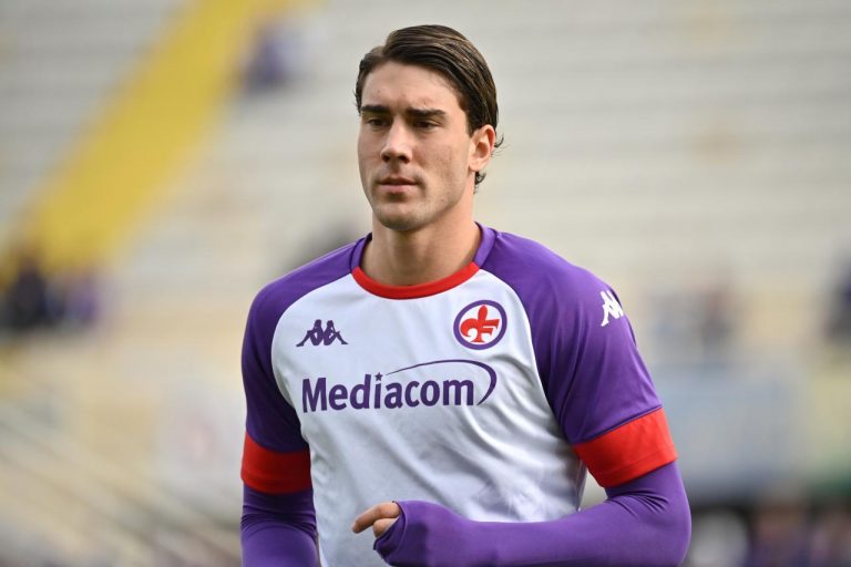 Calciomercato no all'Arsenal, Vlahovic ha scelto un'altra big, come Chiesa