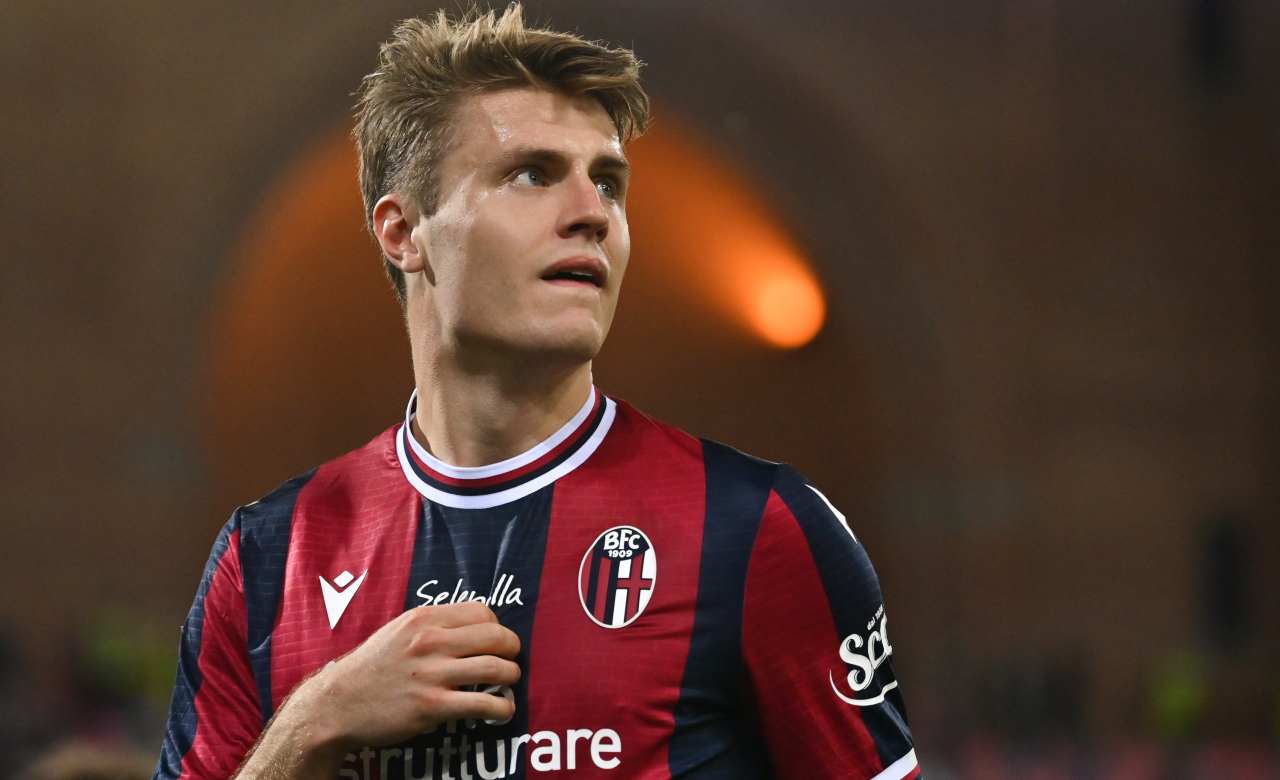 Calciomercato Bologna Svanberg Tottenham