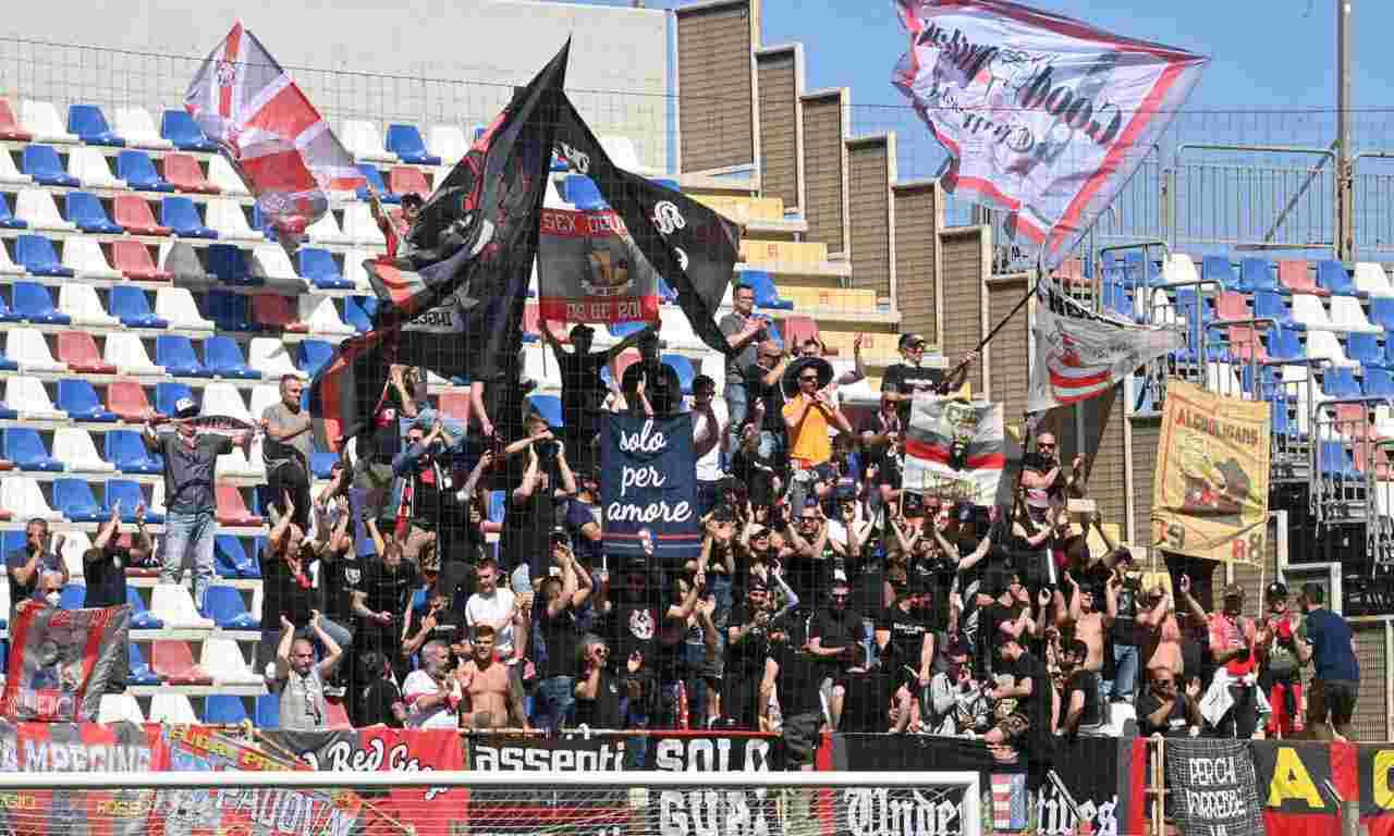 crotone tifosi calciatori