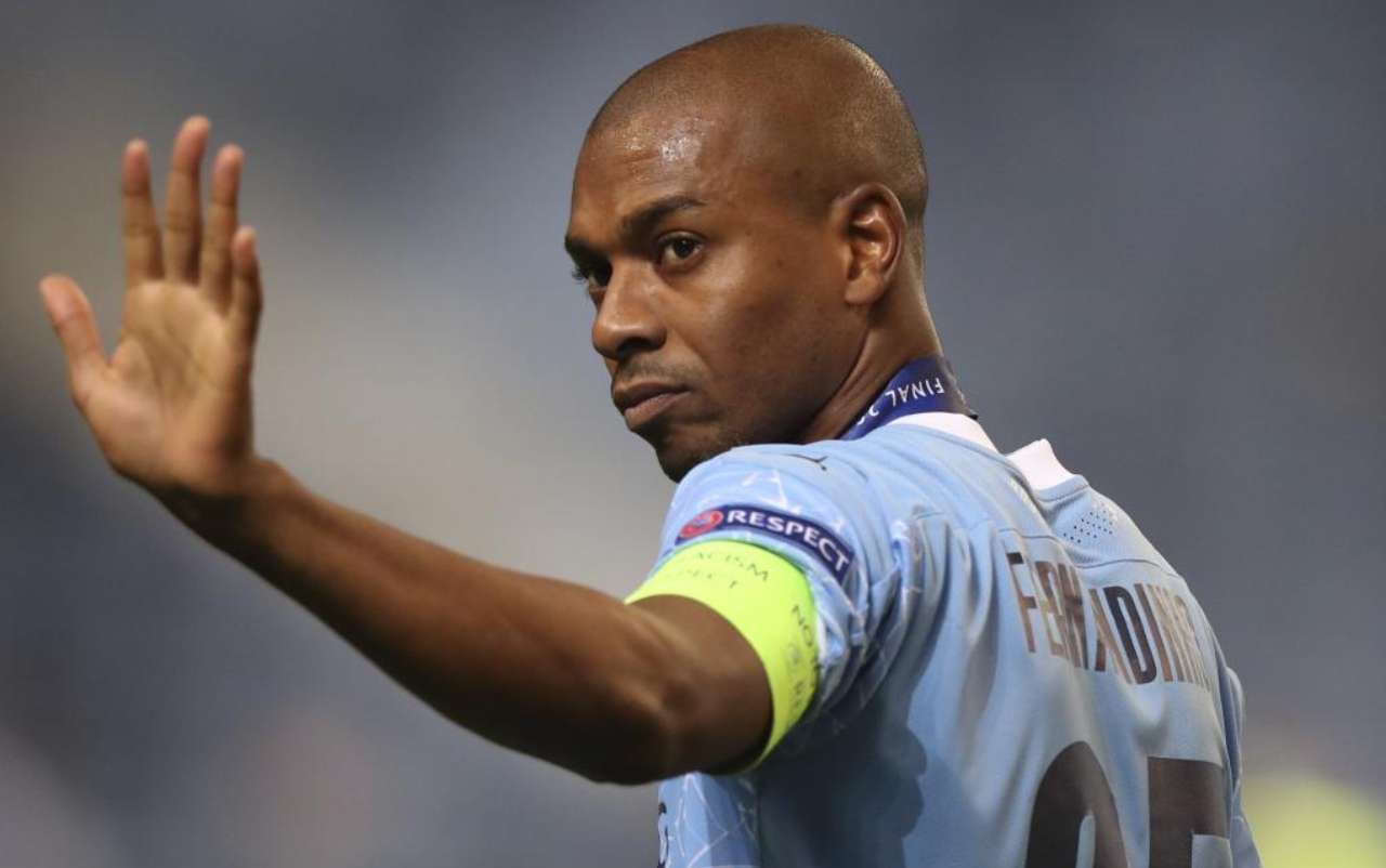 calciomercato Serie A Fernandinho manchester city