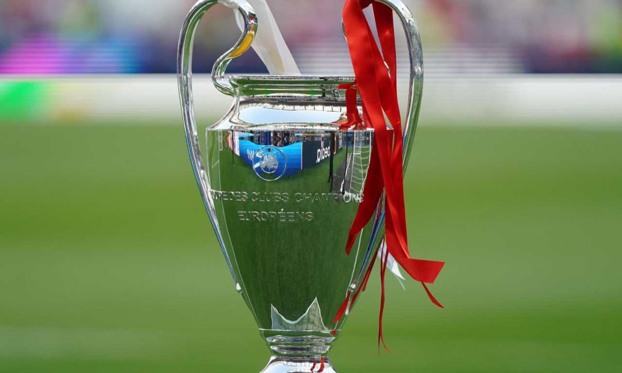 Champions League Fenerbahce Uefa squalifica