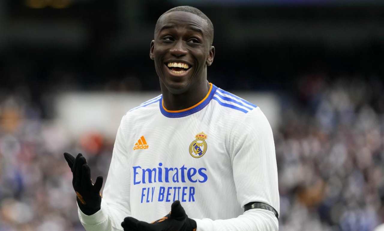 Calciomercato Juventus Ferland Mendy - Stopandgoal.com (La Presse)