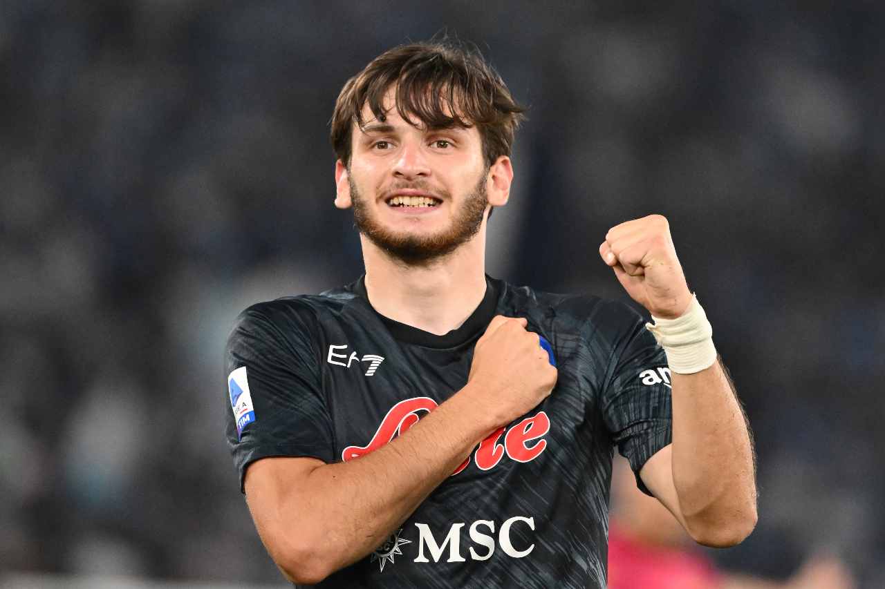 Annuncio Khvicha Kvaratskhelia, calciomercato Napoli - stopandgoal.com (La Presse)