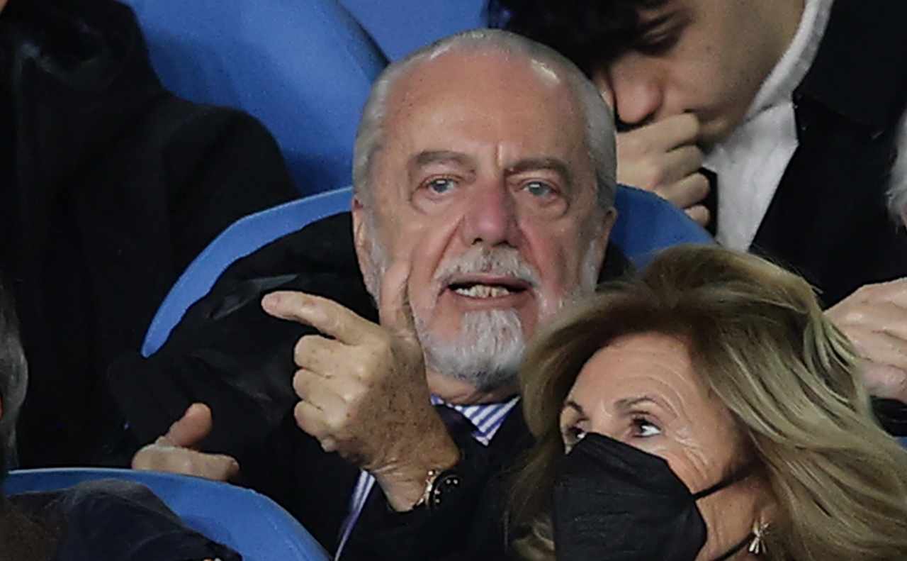 Aurelio De Laurentiis, Napoli-Apple - stopandgoal.com (La Presse)