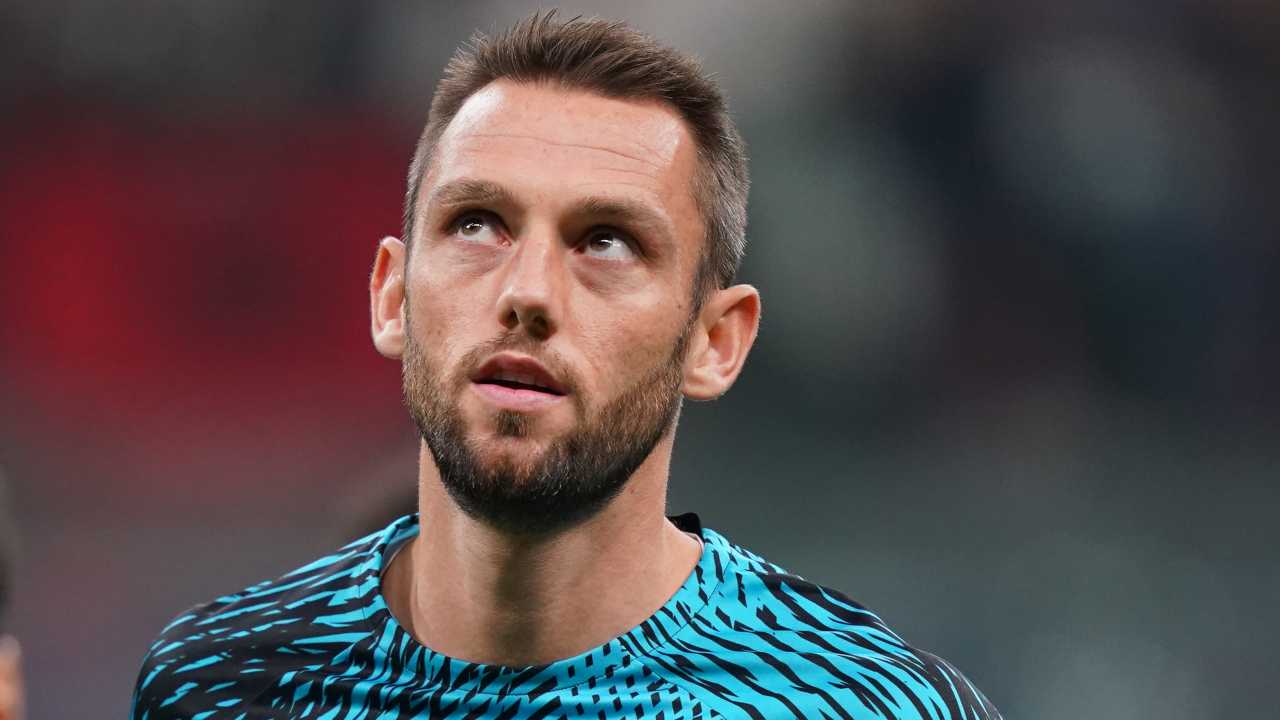 Calciomercato Inter de Vrij