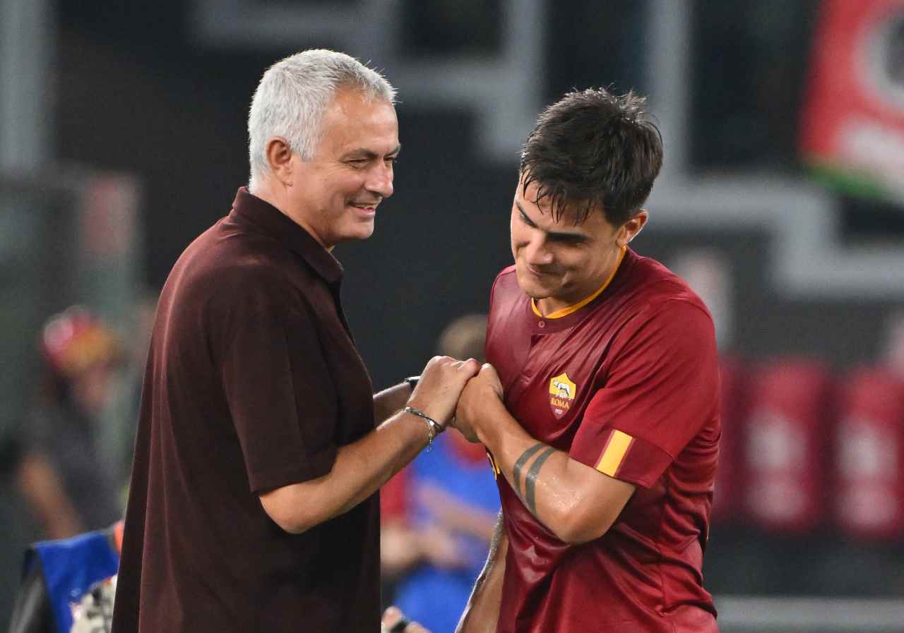 Jose Mourinho e Paulo Dybala, Roma - stopandgoal.com (La Presse)