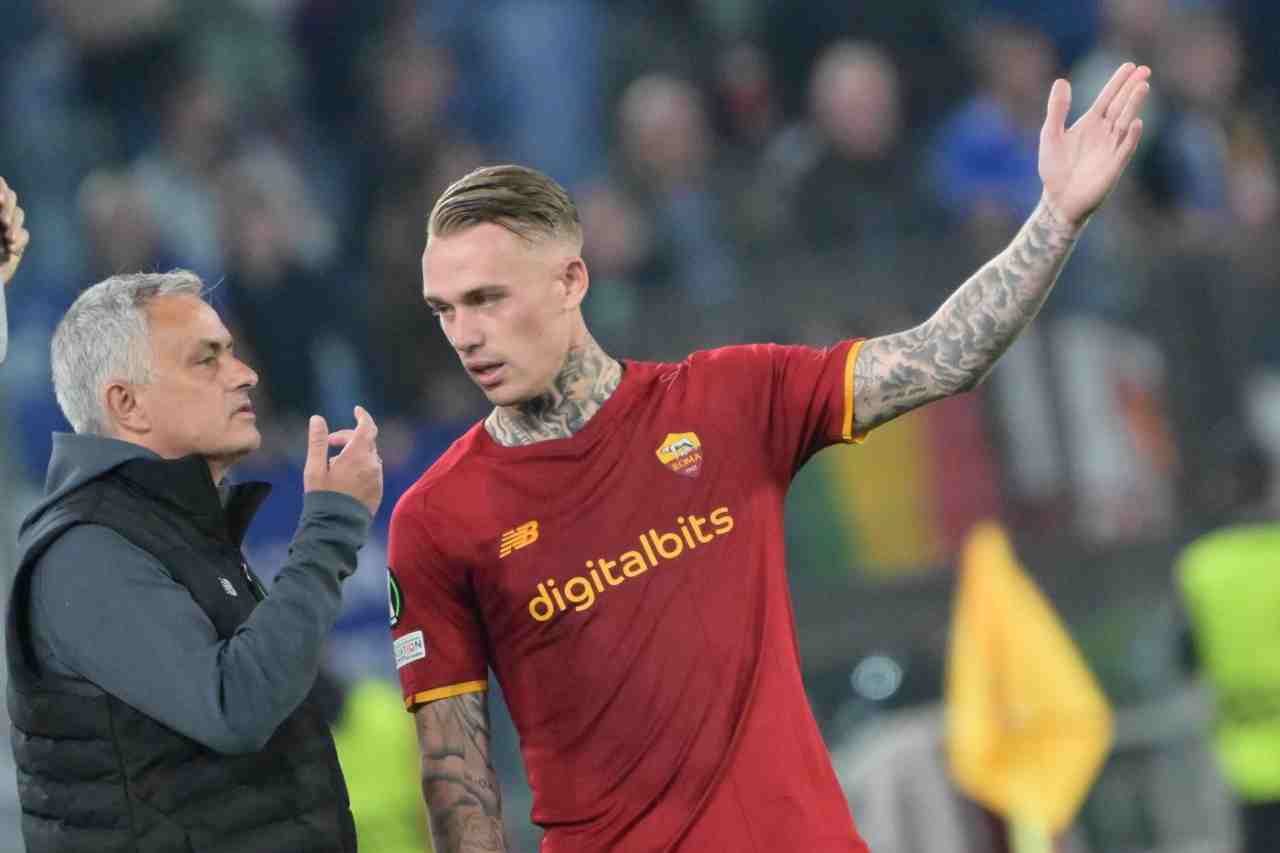 mourinho contro karsdorp roma