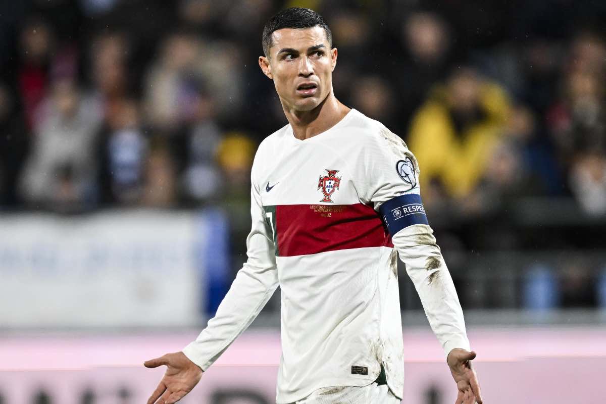 Un progetto per Cristiano Ronaldo non andato in porto. L'attaccante non sarebbe riuscito a completare il suo investimento da 30 milioni.