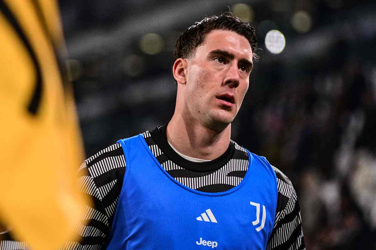 Vlahovic via dalla Juventus: firma subito