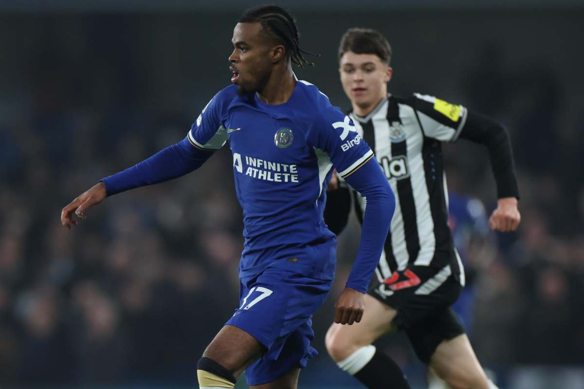 Chukwuemeka in azione con il Chelsea