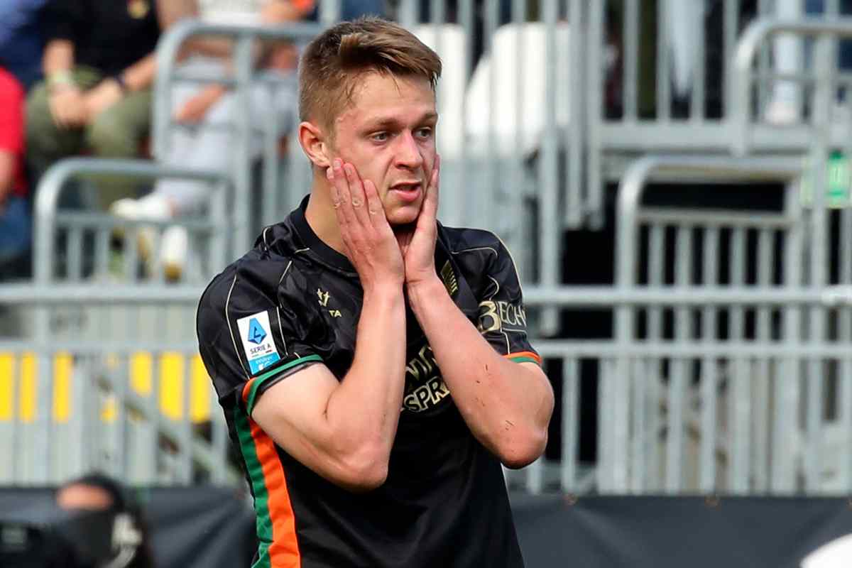 Calciomercato Milan Nicolussi Caviglia