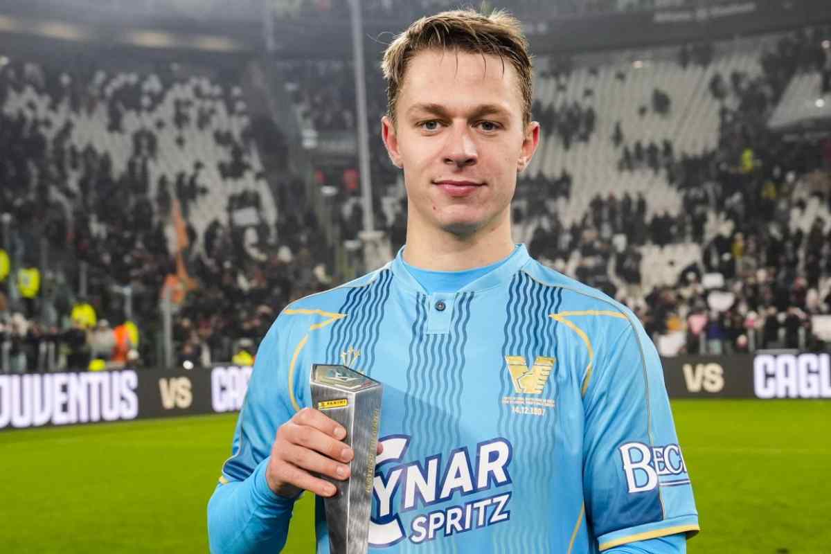 Nicolussi Caviglia MVP