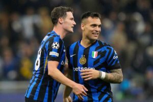 Lautaro Martinez e Benjamin Pavard